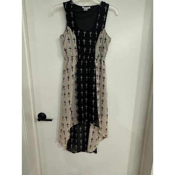 Dizzy Gal High-Low Dress | Black & Cream Cross Print | Size Small - Picture 4 of 5